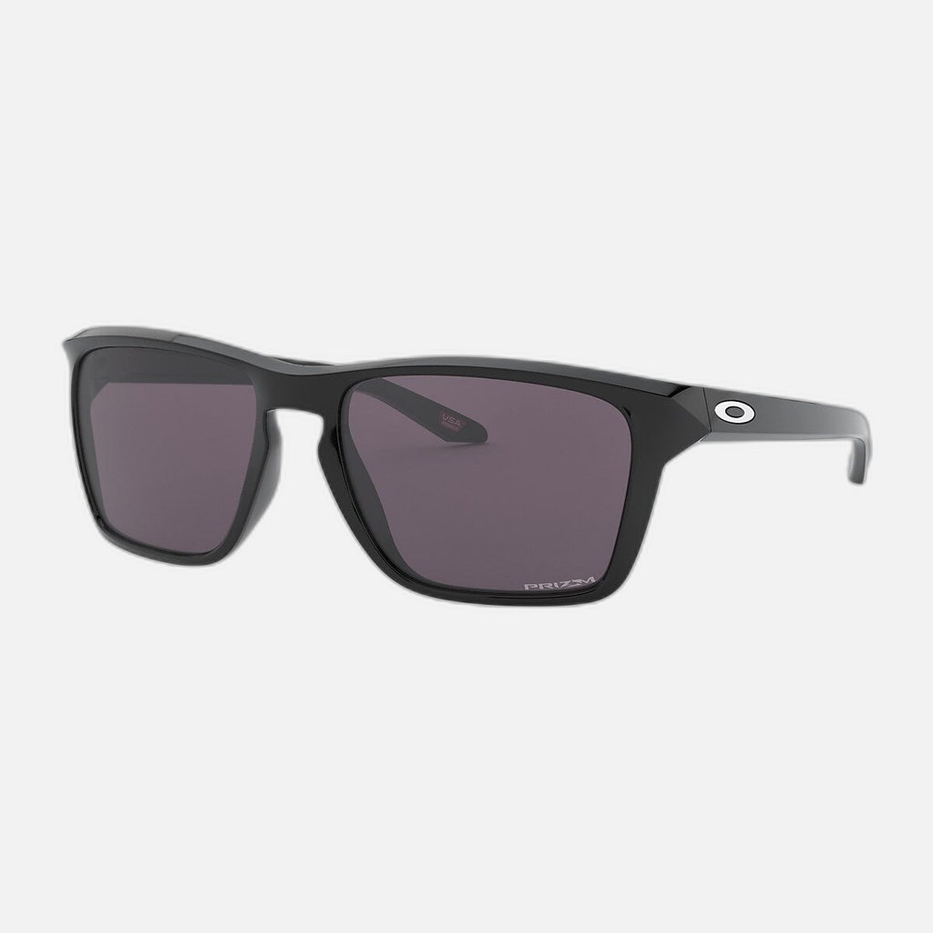 Oakley Sylas quarter front view
